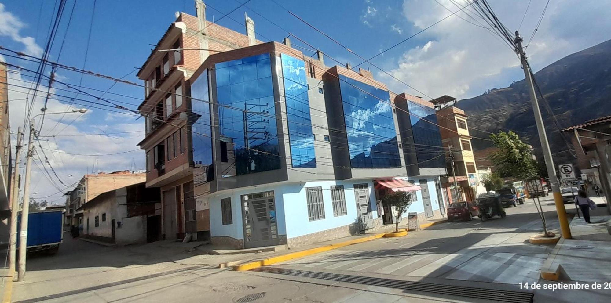 Hotel Hostal Pura Casta à Carhuaz Extérieur photo